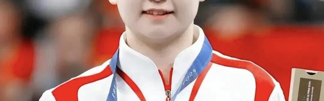 九游-日本记者：孙颖莎在巴黎奥运领奖台上笑容满面 回训练场失声痛哭