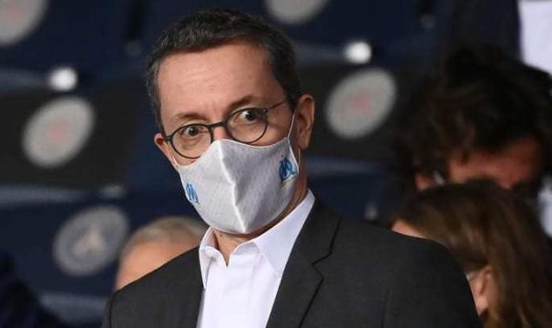 九游体育-马赛球迷攻占球队基地​ 靠打砸就能逼退无能主席？