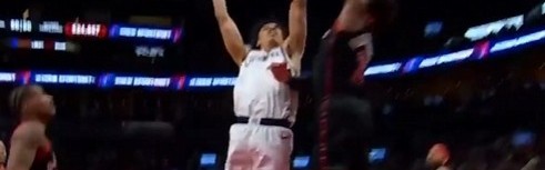 九游娱乐-奋力反击！哈登传射建功&amp;桑德斯两罚全中 快船12-2反超比分