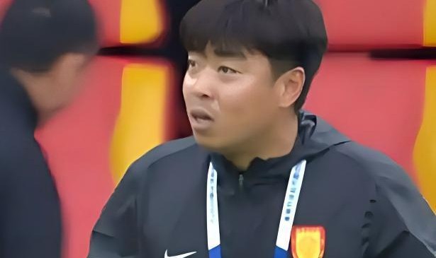 九游娱乐-中超｜重庆铜梁龙助教杜宇辱骂裁判员被停赛6场
